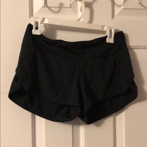 Lululemon Speed Up shorts